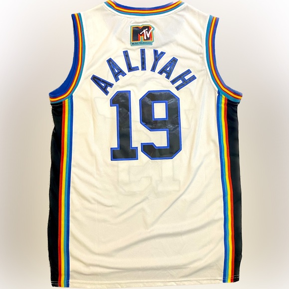 90s MTV Rock n’ Jock ‘Aaliyah’ Basketball Jersey - Picture 4 of 5